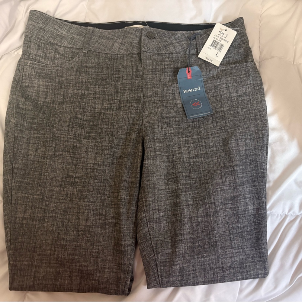 NEW Rewind women’s Grey skinny jeans ( WITH TAGS )